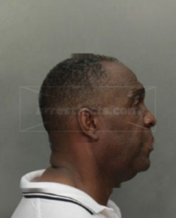 Calvin Lindon Barr