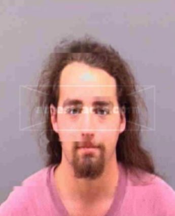 Matthew D Boyer