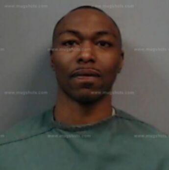 Leonte Antonio Ward
