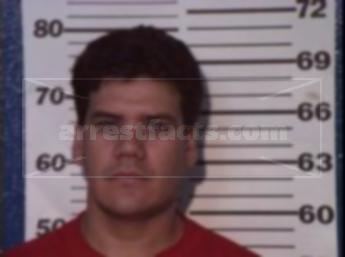 Raul Torres Flores