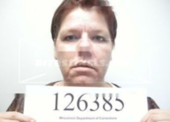 Terri L Vienneau