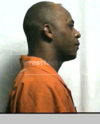 Diontay L Perry