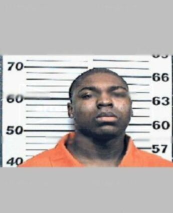 Derrick E Veasey