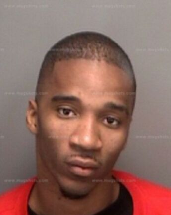 Carlos J Stephens
