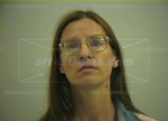 Carolyn Lyn Steele