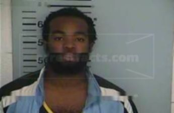 Darrian L Smith
