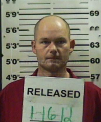 Lonnie R Marcotte