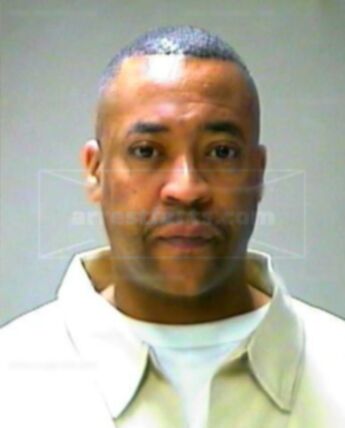 Curtis R Archie
