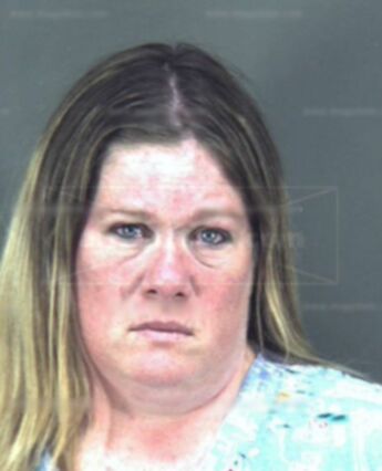 Roxanne Renee Broecker