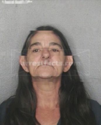 Lynda Denise Everage