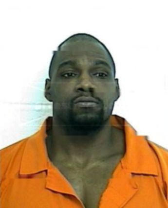 Marcus D Munn