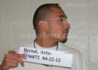 Arturo R Bernal