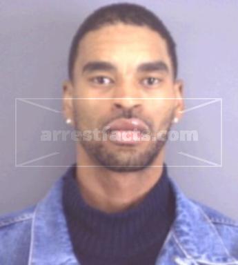 Kenneth Donail Lewis