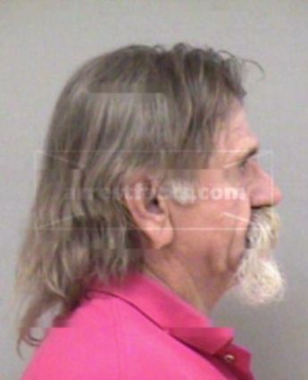 Wendell J Wilson