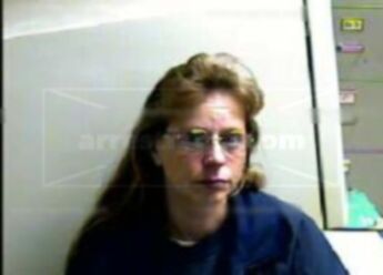 Dawn R Arnett