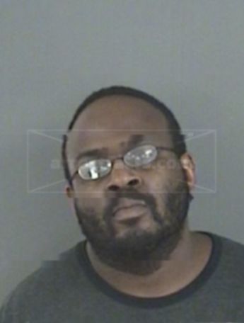 Erik Lemond Jones