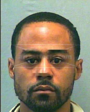 Desmond L Holmes