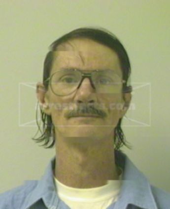 Robert L Howell