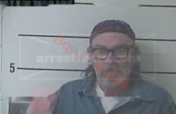 Bobby J Triplett