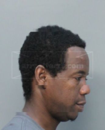 Everton Otewaylee Miller