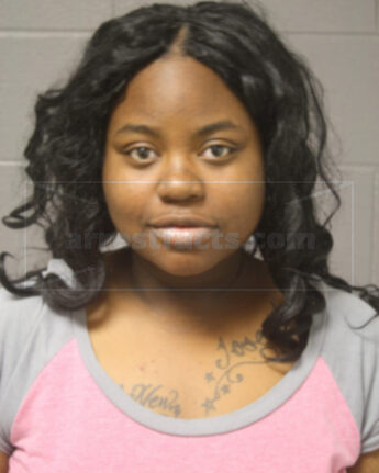 Latavia M Thomas
