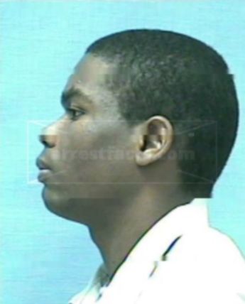 Deangelo M Hinds