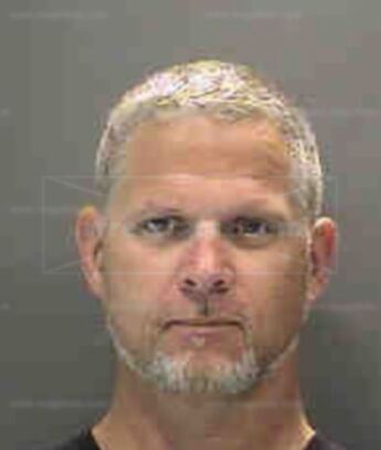Dustin Shane Skeens