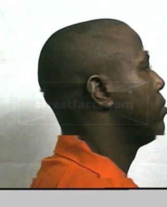Antonio M Curtis