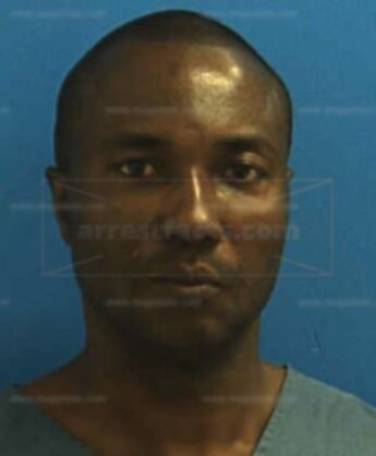 Ladon M Green