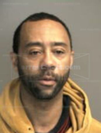 Darnell E Glenn