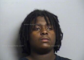 Daandre M Henderson