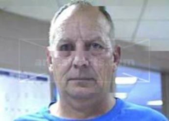 Michael Arnett