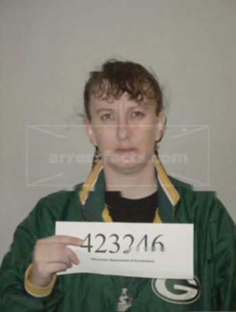 Lisa M Notz
