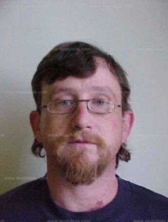 Leon T Petty