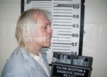 Allen D Holtzclaw