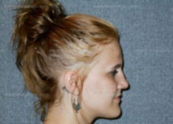 Courtney R Bloede