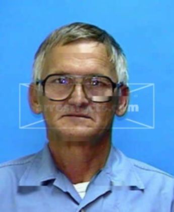 Roger D Thomas