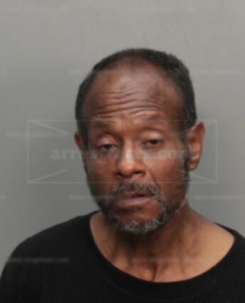 Lester A Davis