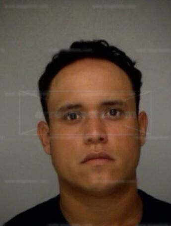 Carlos Madriles Meza