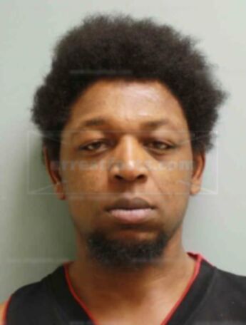 Lamar F Moorefield