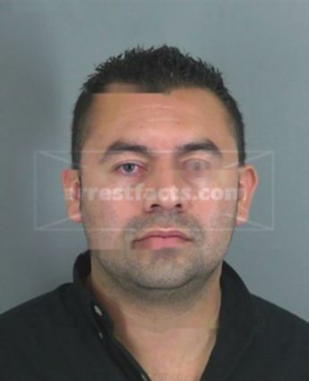 Victor Hernandez