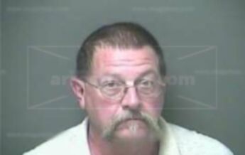 Robert Jodeen Macy