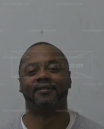 Thaddious L Walton