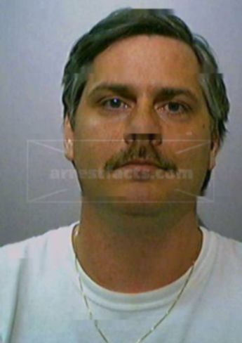 Steven D Wells