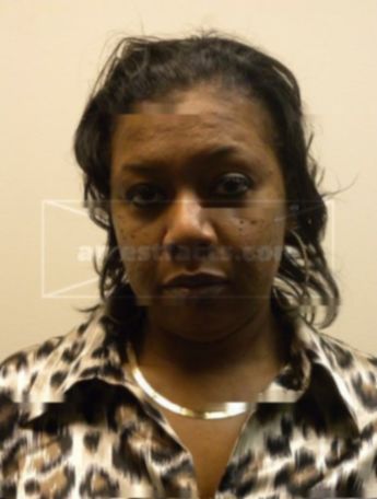Yolanda R Cain