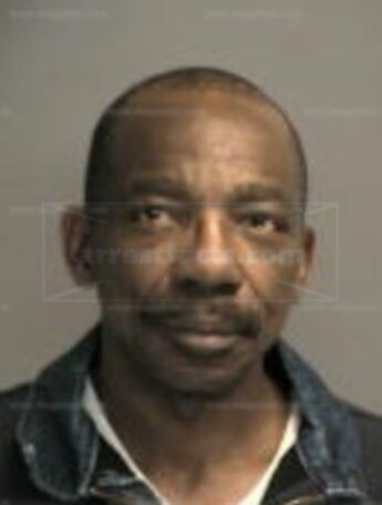 Ezell Lucas