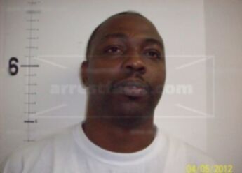 Leonard Darden