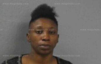 Nikia S Hicks