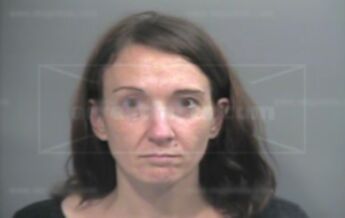 Maura Dixon