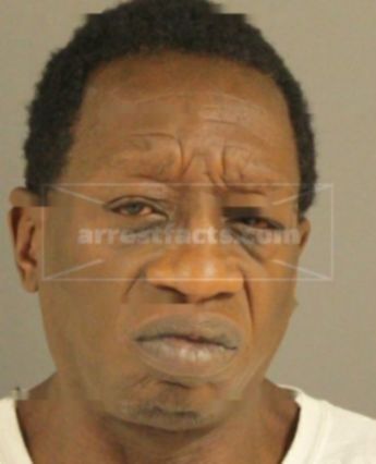 Chester M Davis